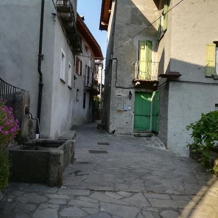 La Piccionaia Villa Varallo Exteriör bild